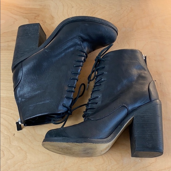 Senso “Jacey”Lace Boots - Picture 4 of 16